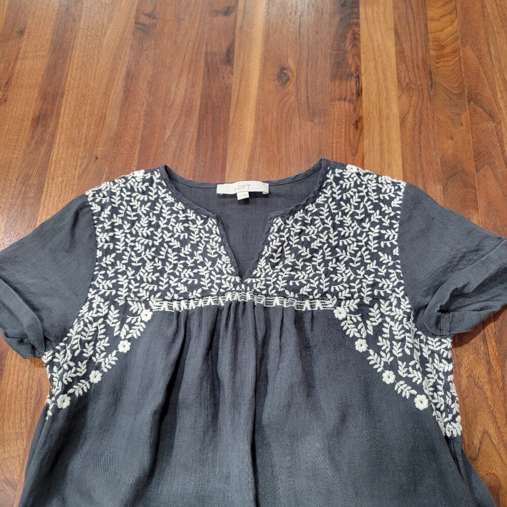 Ann Taylor LOFT Embroidered Split Neck 100% Linen Dress Size Small - Picture 3 of 9